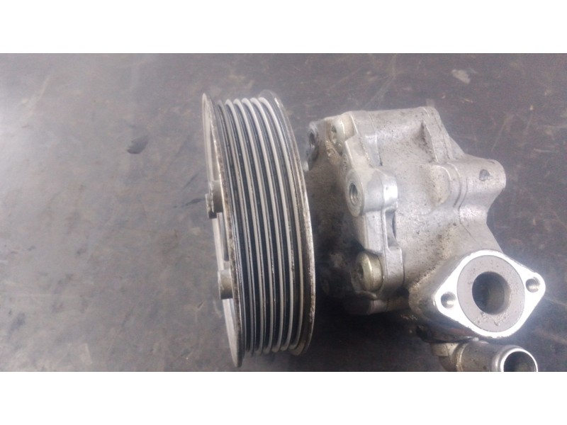Recambio de bomba direccion para volkswagen touareg (7p5, 7p6) 3.0 v6 tdi referencia OEM IAM   