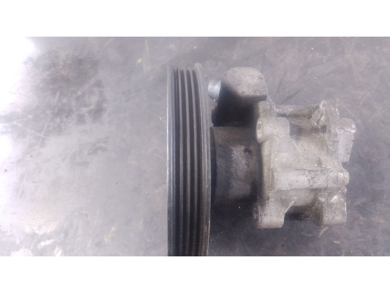 Recambio de bomba direccion para bmw 3 (e90) 320 d referencia OEM IAM   