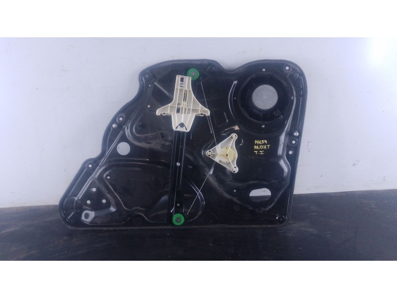 Recambio de elevalunas trasero izquierdo para volkswagen passat b6 (3c2) 1.9 tdi referencia OEM IAM   