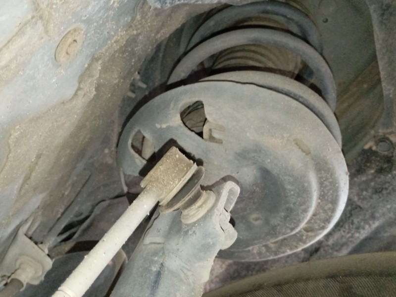 Recambio de amortiguador delantero derecho para toyota rav 4 v (_a5_, _h5_) 2.5 hybrid awd (axah54) referencia OEM IAM   