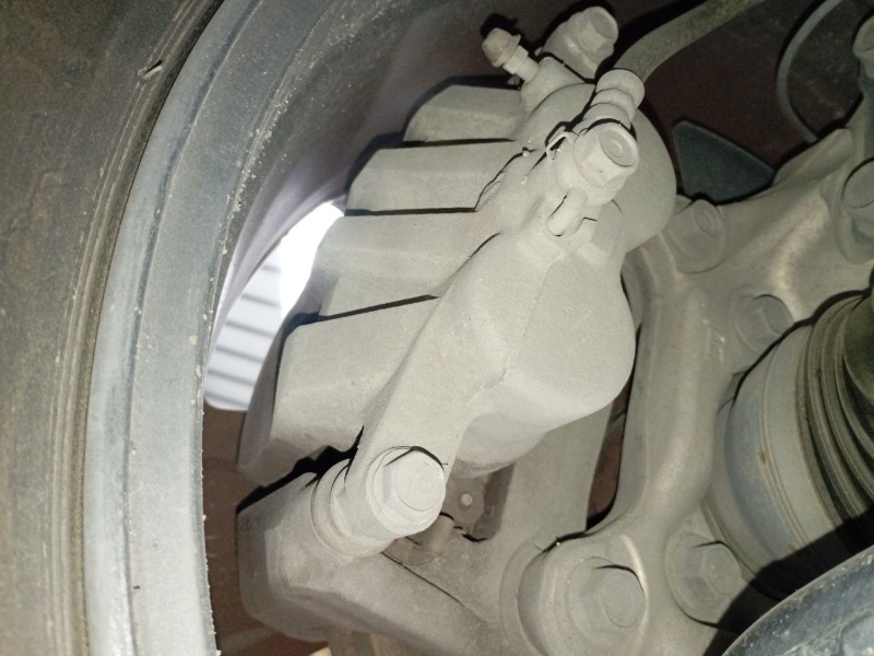 Recambio de pinza freno delantera derecha para toyota rav 4 v (_a5_, _h5_) 2.5 hybrid awd (axah54) referencia OEM IAM   