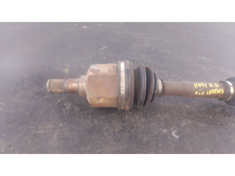 Recambio de transmision delantera derecha para kia carens ( ) drive referencia OEM IAM 49501A4200  