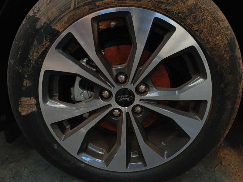 Recambio de llanta sin neumatico para ford tourneo combi v769 referencia OEM IAM 17 PULGADAS  