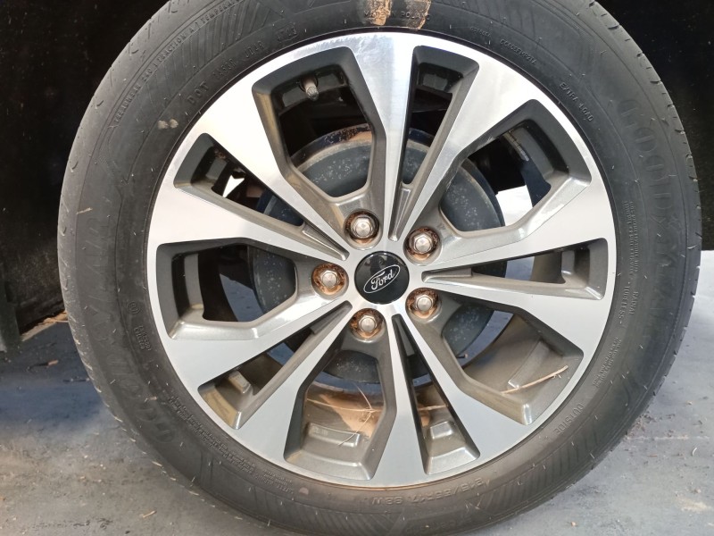 Recambio de llanta sin neumatico para ford tourneo combi v769 referencia OEM IAM 17 PULGADAS  