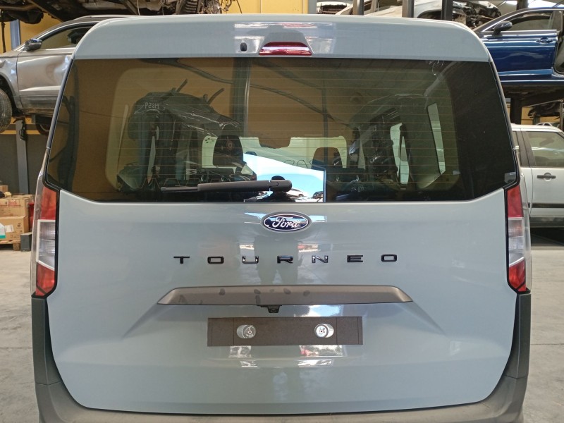 Recambio de porton trasero para ford tourneo combi v769 referencia OEM IAM   