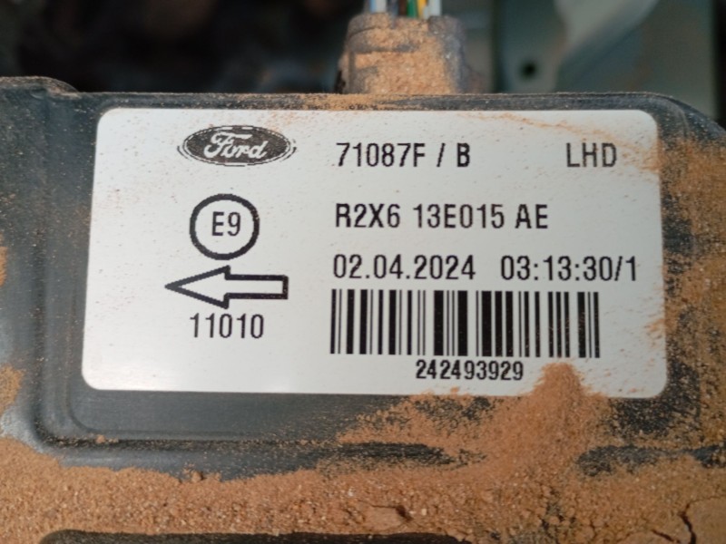 Recambio de faro izquierdo para ford tourneo combi v769 referencia OEM IAM   