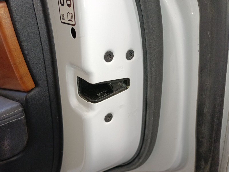 Recambio de cerradura puerta trasera derecha para land rover range rover sport i (l320) 3.0 d 4x4 referencia OEM IAM   