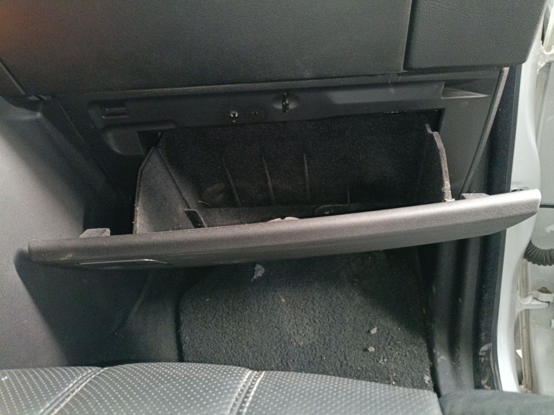 Recambio de guantera para land rover range rover sport i (l320) 3.0 d 4x4 referencia OEM IAM   
