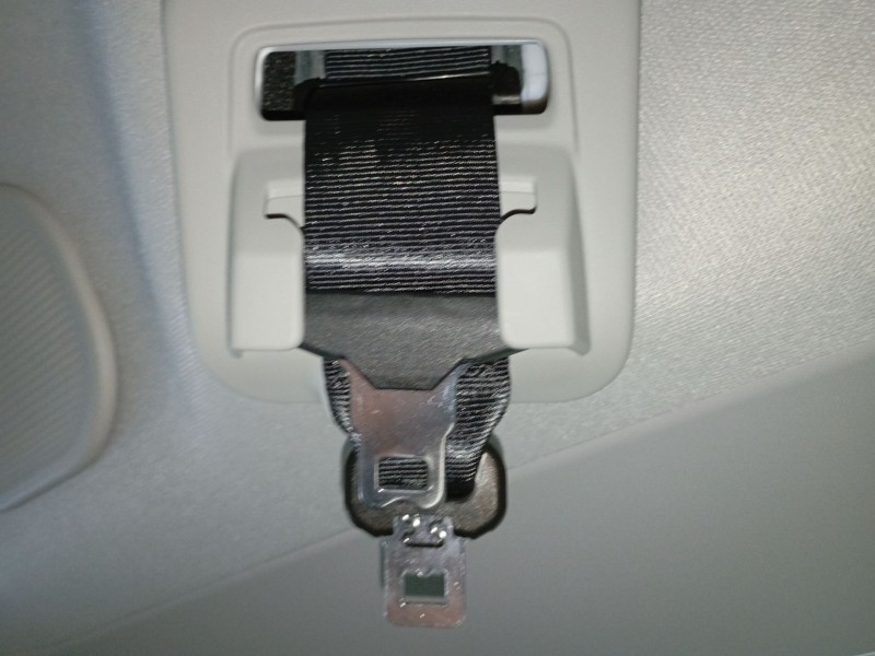 Recambio de cinturon seguridad trasero central para ford tourneo combi v769 referencia OEM IAM   