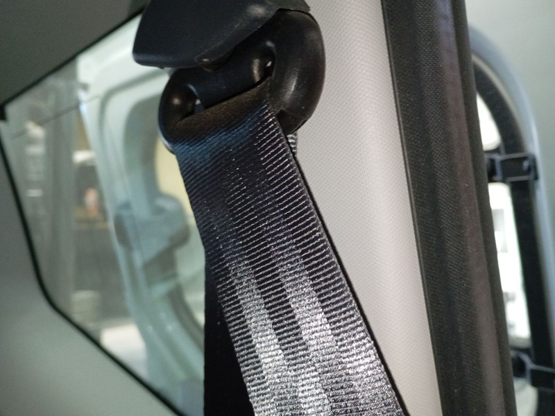 Recambio de cinturon seguridad trasero izquierdo para ford tourneo combi v769 referencia OEM IAM   