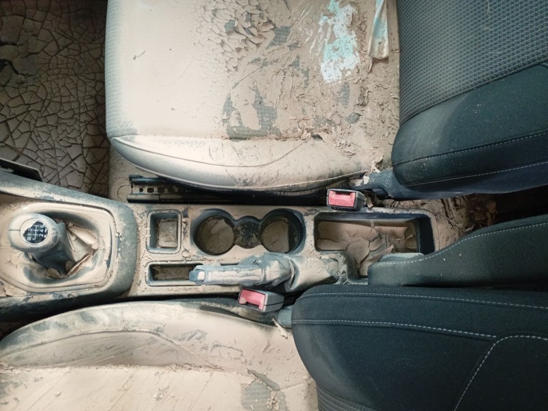 Recambio de consola central para ford tourneo combi v769 referencia OEM IAM   
