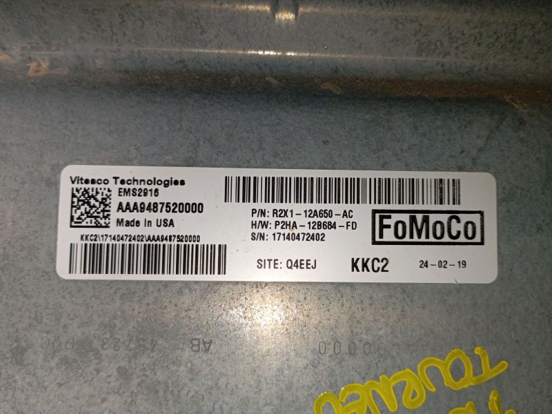 Recambio de centralita motor uce para ford tourneo combi v769 referencia OEM IAM R2X112A650AC P2HA12B684FD 