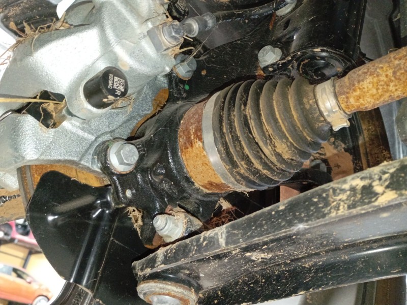 Recambio de mangueta delantera derecha para ford tourneo combi v769 referencia OEM IAM   