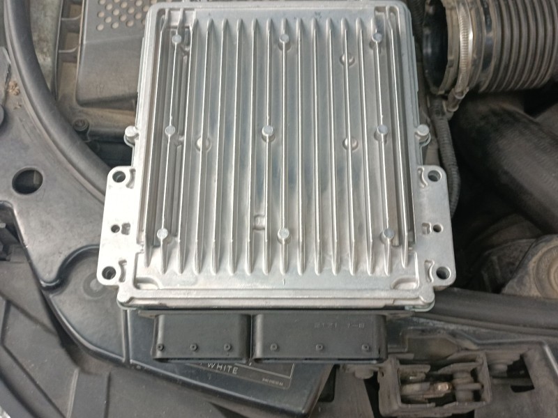 Recambio de centralita motor uce para land rover range rover sport i (l320) 3.0 d 4x4 referencia OEM IAM   