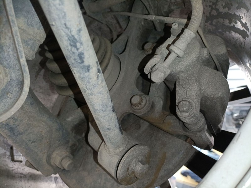 Recambio de mangueta trasera derecha para land rover range rover sport i (l320) 3.0 d 4x4 referencia OEM IAM   