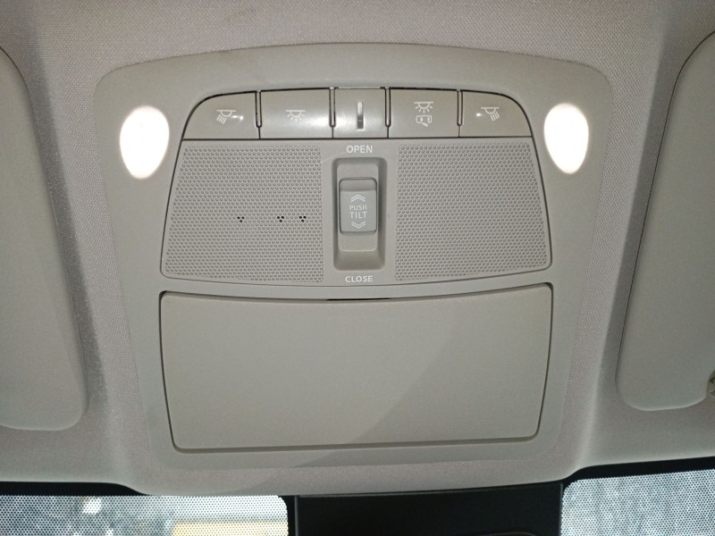 Recambio de luz interior para nissan x-trail iii (t32_, t32r, t32rr) 1.6 dci (t32) referencia OEM IAM   
