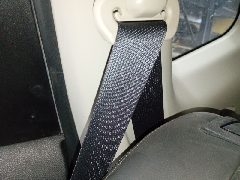 Recambio de cinturon seguridad trasero derecho para nissan x-trail iii (t32_, t32r, t32rr) 1.6 dci (t32) referencia OEM IAM   