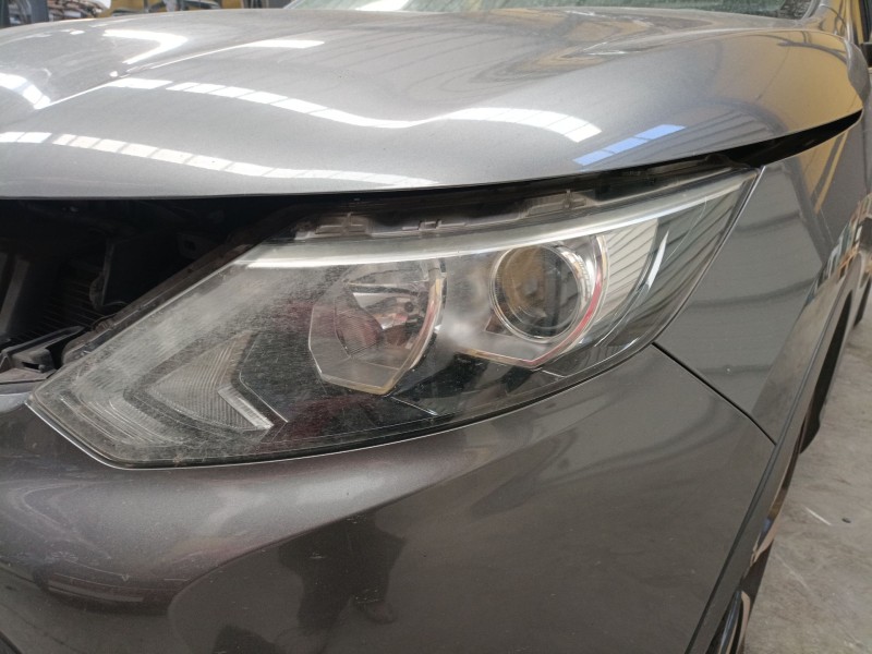 Recambio de faro izquierdo para nissan qashqai ii (j11, j11_) 1.6 dci referencia OEM IAM   