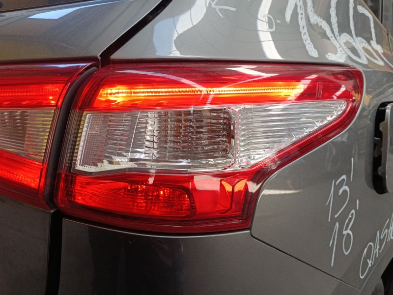 Recambio de piloto trasero derecho para nissan qashqai ii (j11, j11_) 1.6 dci referencia OEM IAM   