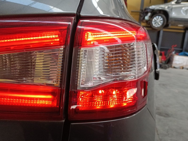 Recambio de piloto trasero derecho para nissan qashqai ii (j11, j11_) 1.6 dci referencia OEM IAM   