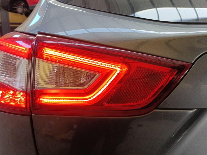Recambio de piloto trasero izquierdo porton para nissan qashqai ii (j11, j11_) 1.6 dci referencia OEM IAM   