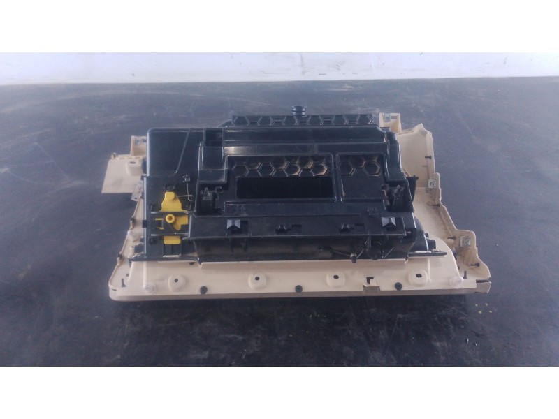 Recambio de guantera para volkswagen touareg (7p5, 7p6) 3.0 v6 tdi referencia OEM IAM   