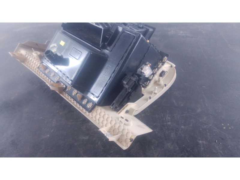 Recambio de guantera para volkswagen touareg (7p5, 7p6) 3.0 v6 tdi referencia OEM IAM   