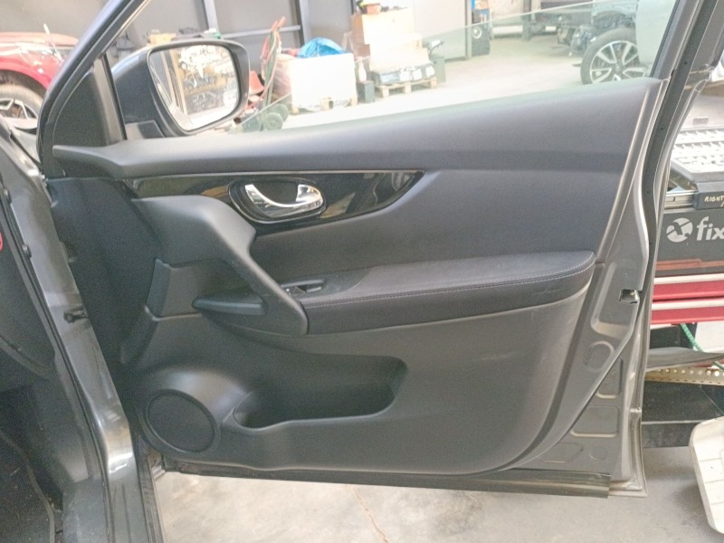 Recambio de guarnecido puerta delantera derecha para nissan qashqai ii (j11, j11_) 1.6 dci referencia OEM IAM   
