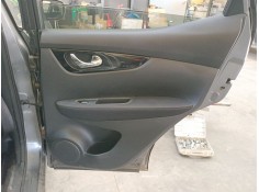 GUARNECIDO PUERTA TRASERA DERECHA 
