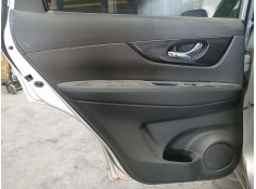 GUARNECIDO PUERTA TRASERA IZQUIERDA 