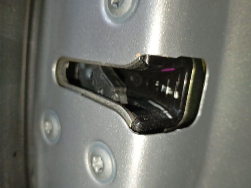 Recambio de cerradura puerta delantera izquierda para nissan x-trail iii (t32_, t32r, t32rr) 1.6 dci (t32) referencia OEM IAM   