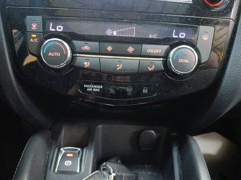 Recambio de mando climatizador para nissan qashqai ii (j11, j11_) 1.6 dci referencia OEM IAM   