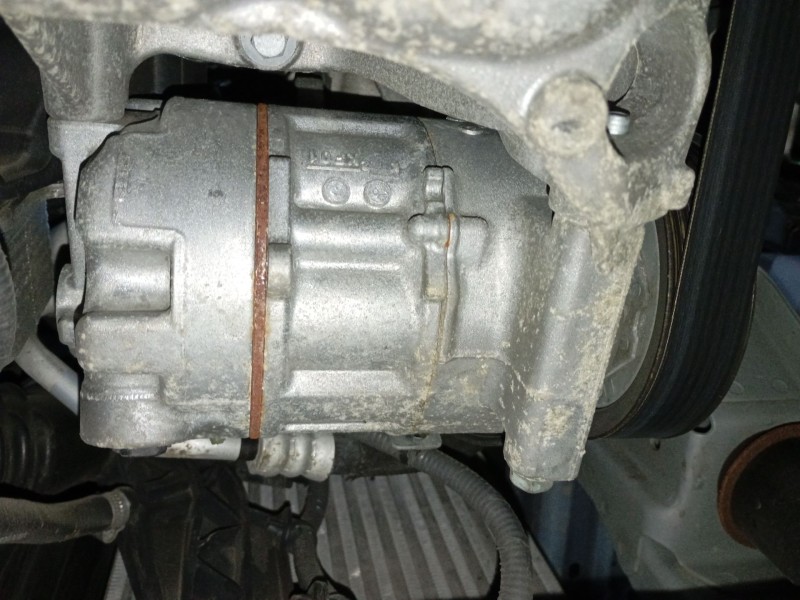 Recambio de compresor aire acondicionado para nissan x-trail iii (t32_, t32r, t32rr) 1.6 dci (t32) referencia OEM IAM   