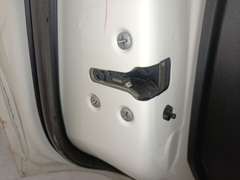 Recambio de cerradura puerta trasera izquierda para nissan qashqai ii (j11, j11_) 1.5 dci referencia OEM IAM   