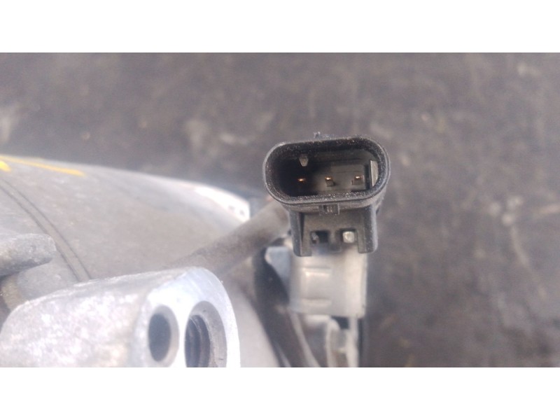 Recambio de compresor aire acondicionado para bmw x1 (f48) xdrive 20 d referencia OEM IAM   
