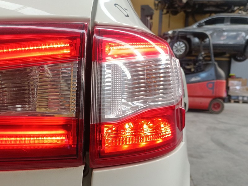 Recambio de piloto trasero derecho para nissan qashqai ii (j11, j11_) 1.5 dci referencia OEM IAM   