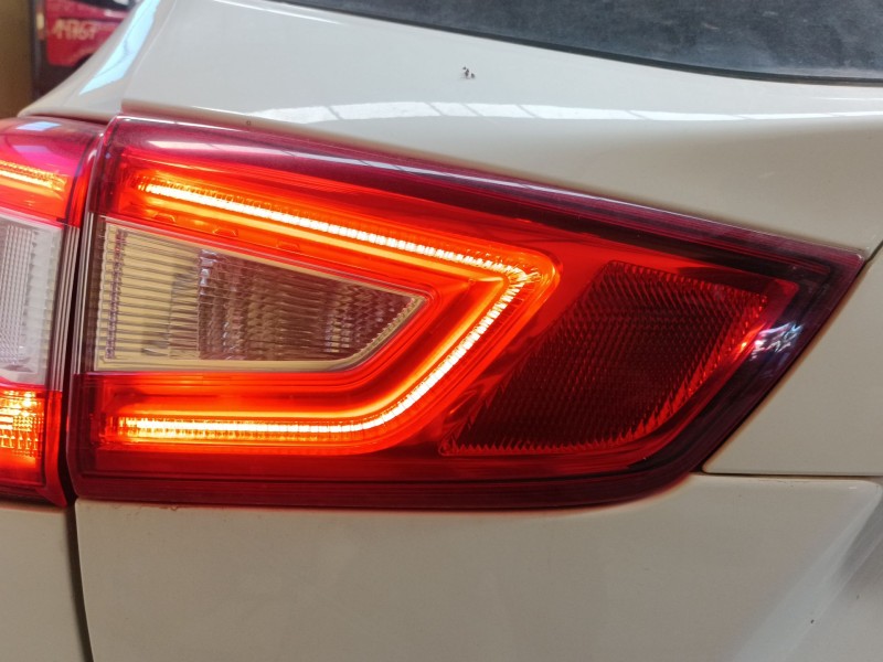 Recambio de piloto trasero izquierdo porton para nissan qashqai ii (j11, j11_) 1.5 dci referencia OEM IAM   