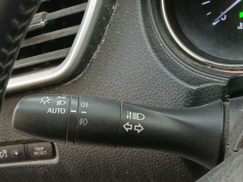 Recambio de mando intermitentes para nissan qashqai ii (j11, j11_) 1.5 dci referencia OEM IAM   