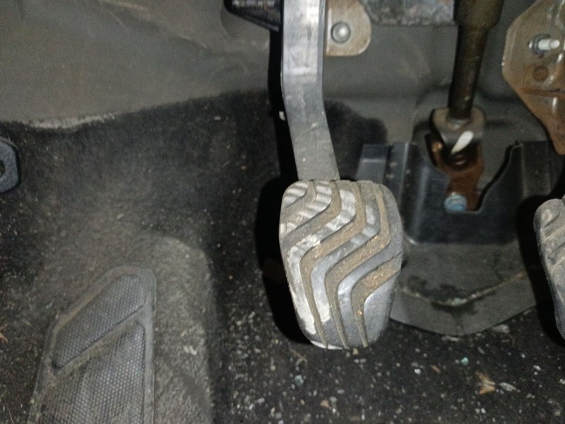 Recambio de pedal embrague para nissan qashqai ii (j11, j11_) 1.5 dci referencia OEM IAM   