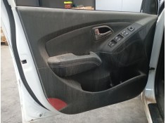 GUARNECIDO PUERTA DELANTERA IZQUIERDA 