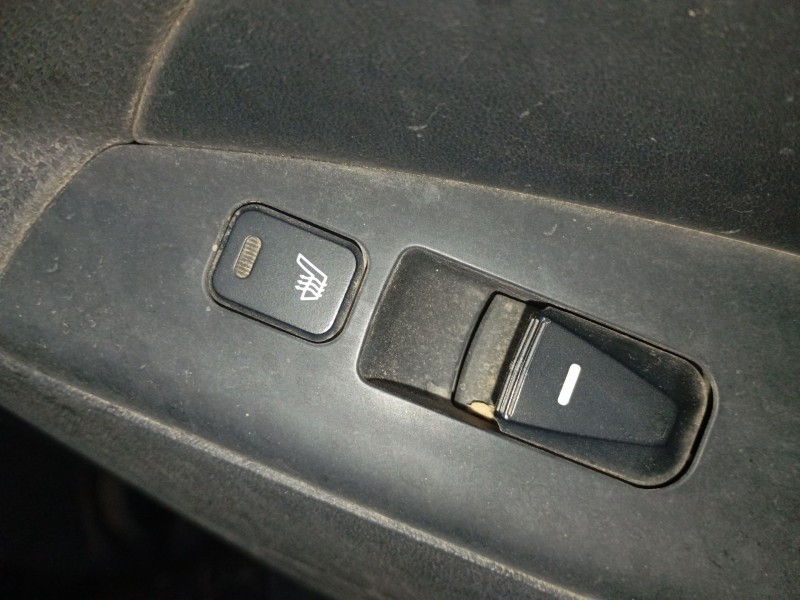 Recambio de mando elevalunas trasero derecho para hyundai ix35 (lm, el, elh) 1.6 referencia OEM IAM   