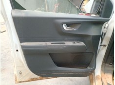 GUARNECIDO PUERTA DELANTERA IZQUIERDA 