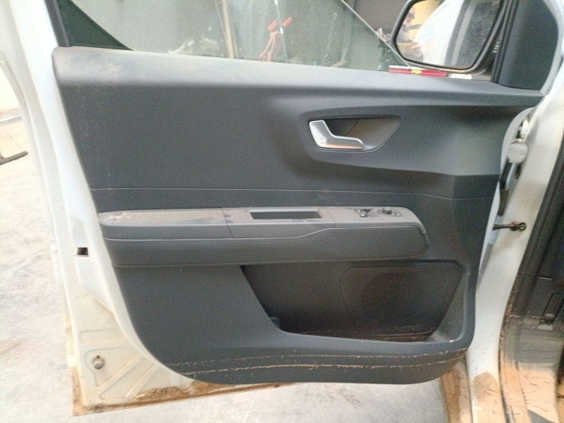 Recambio de guarnecido puerta delantera izquierda para ford transit courier referencia OEM IAM   