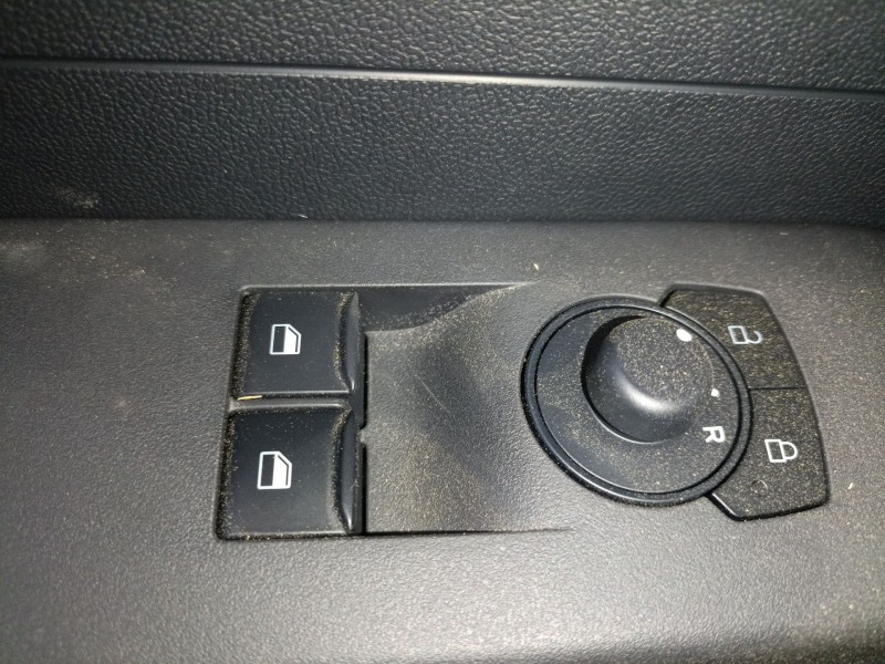 Recambio de mando elevalunas delantero izquierdo para ford transit courier referencia OEM IAM   