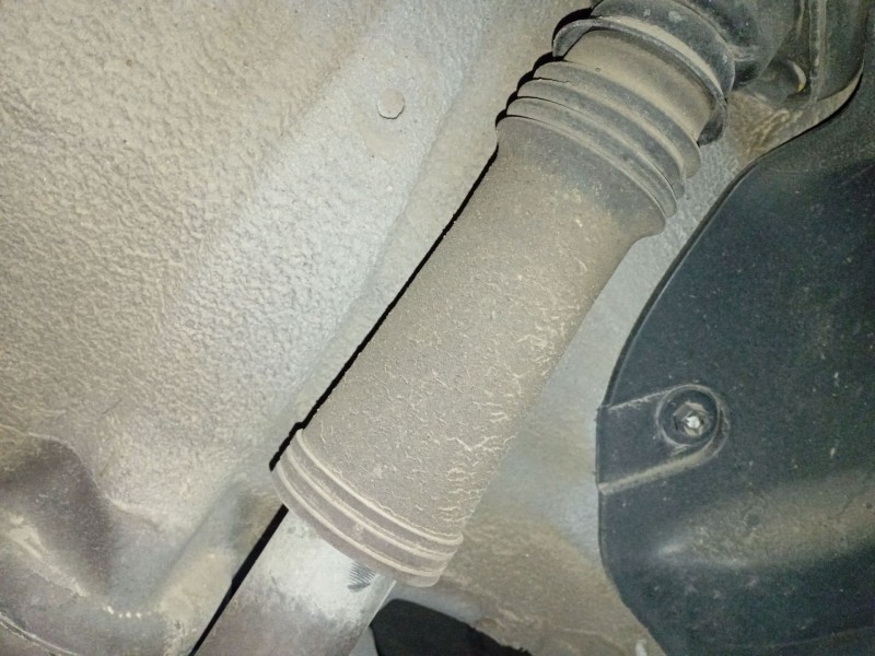 Recambio de amortiguador trasero derecho para hyundai ix35 (lm, el, elh) 1.6 referencia OEM IAM   