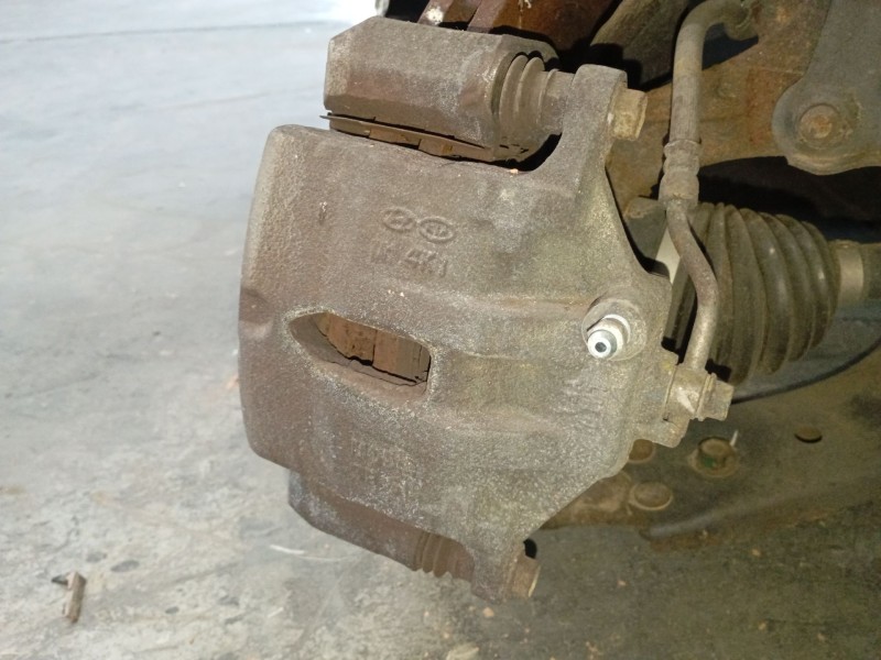 Recambio de pinza freno delantera derecha para hyundai ix35 (lm, el, elh) 1.6 referencia OEM IAM   