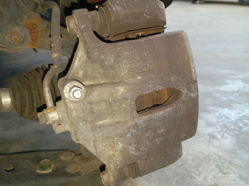 Recambio de pinza freno delantera izquierda para hyundai ix35 (lm, el, elh) 1.6 referencia OEM IAM   