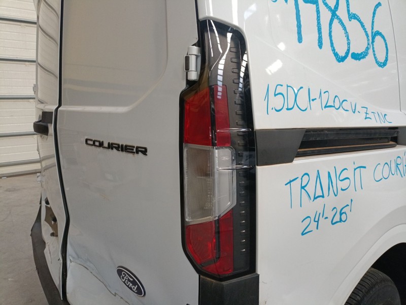 Recambio de piloto trasero derecho para ford transit courier referencia OEM IAM   
