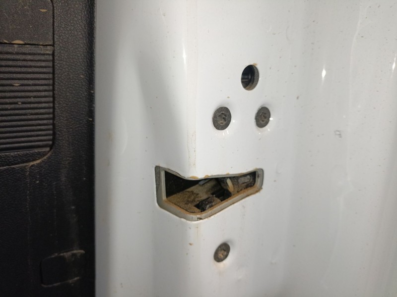 Recambio de cerradura puerta delantera derecha para ford transit courier referencia OEM IAM   