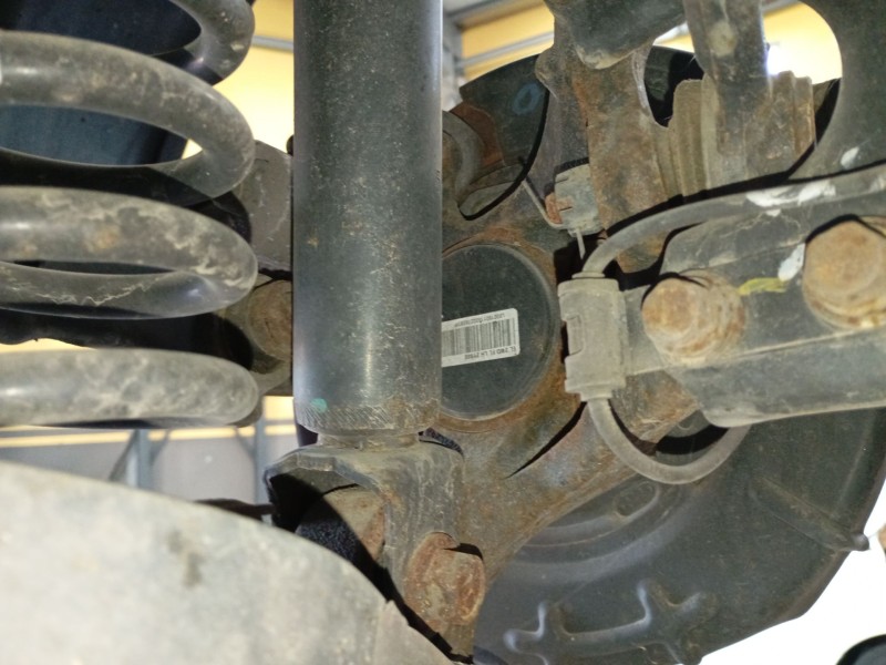 Recambio de mangueta trasera izquierda para hyundai ix35 (lm, el, elh) 1.6 referencia OEM IAM   